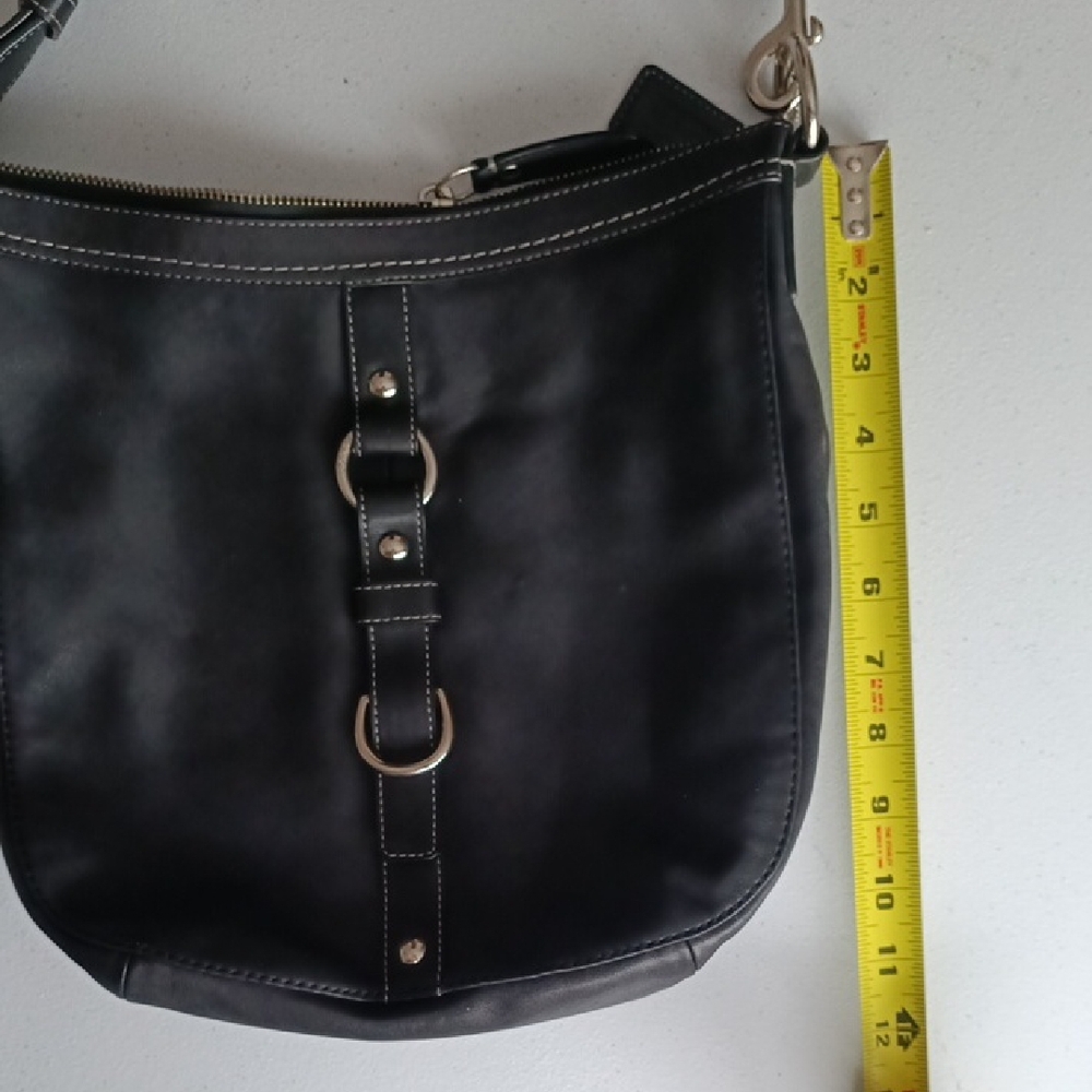 Coach Black Leather Belted Mid-size Crossbody Shoulder Unisex Bag Like New - Picture 8 of 14